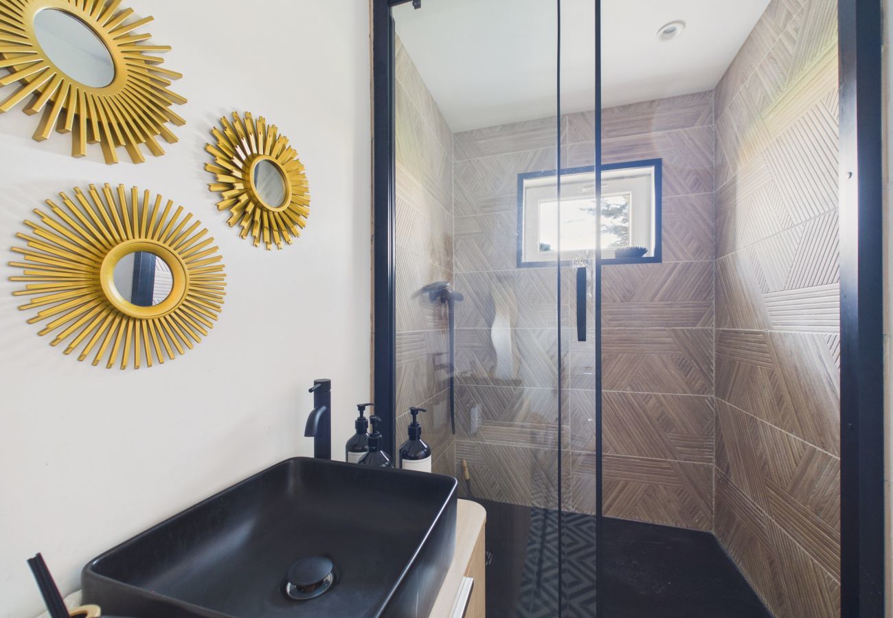 Casa en Saint-Gilles-Croix-de-Vie - Cómoda casa para 8 con jardín