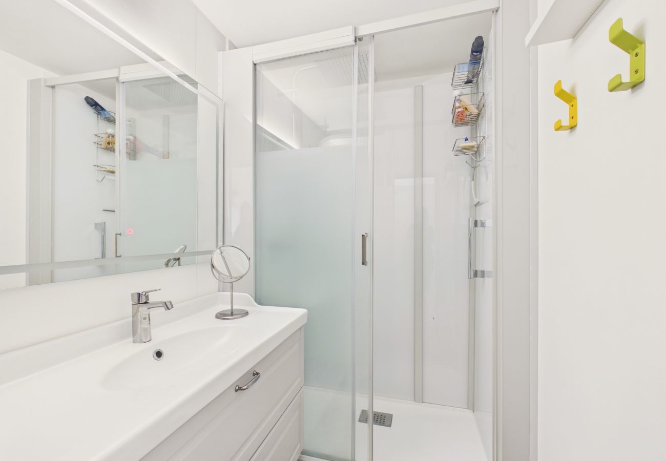 Apartamento en Arzon - Apartamento vista al mar para 2 adultos y 2 niños