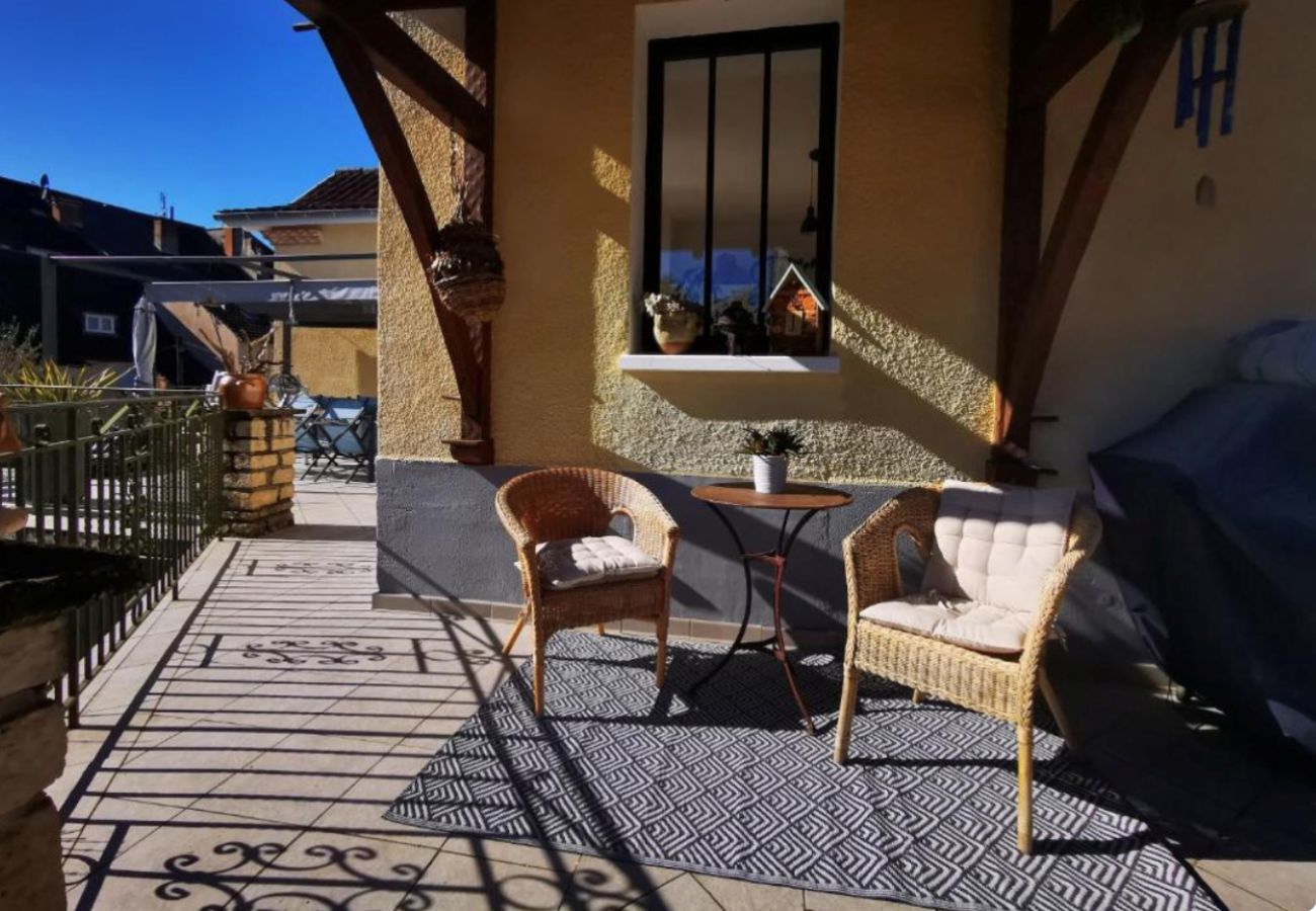 Casa en Montignac - Casa para 4 con terraza - Centro de Montignac