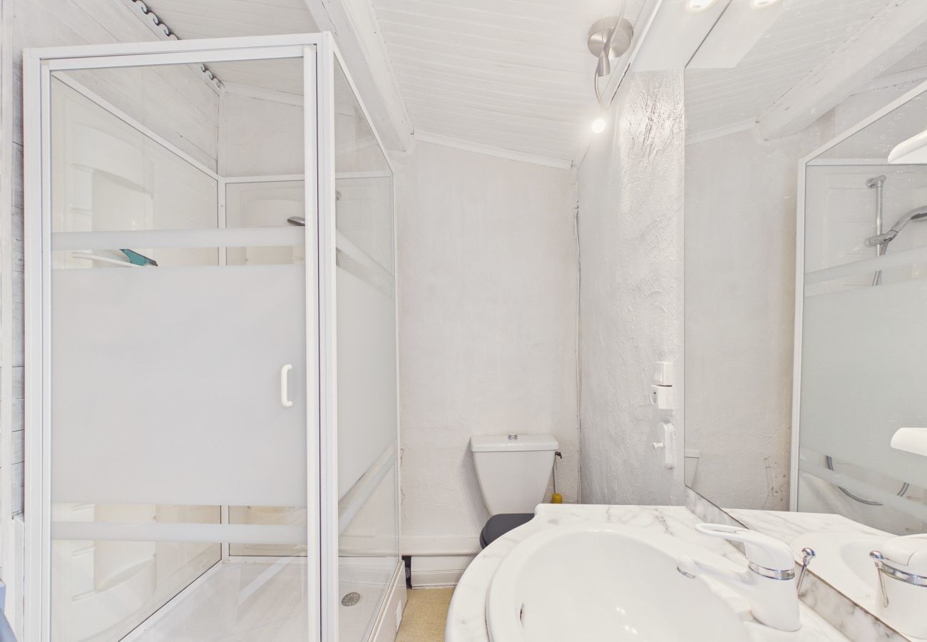 Estudio en La Flotte - A 500m de la playa, estudio para 4 en pleno centro