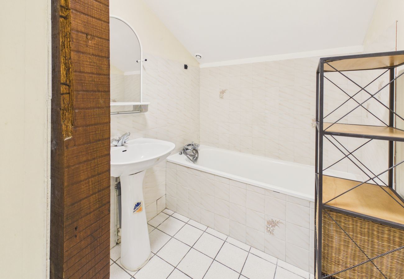 Casa en Arès - 450 m del muelle de Arès, casa para 4