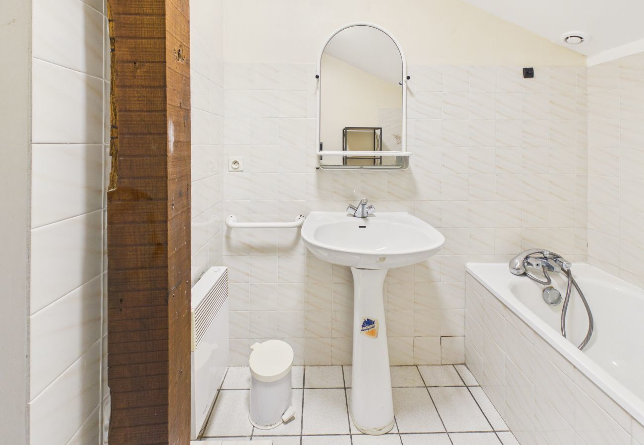 Casa en Arès - 450 m del muelle de Arès, casa para 4