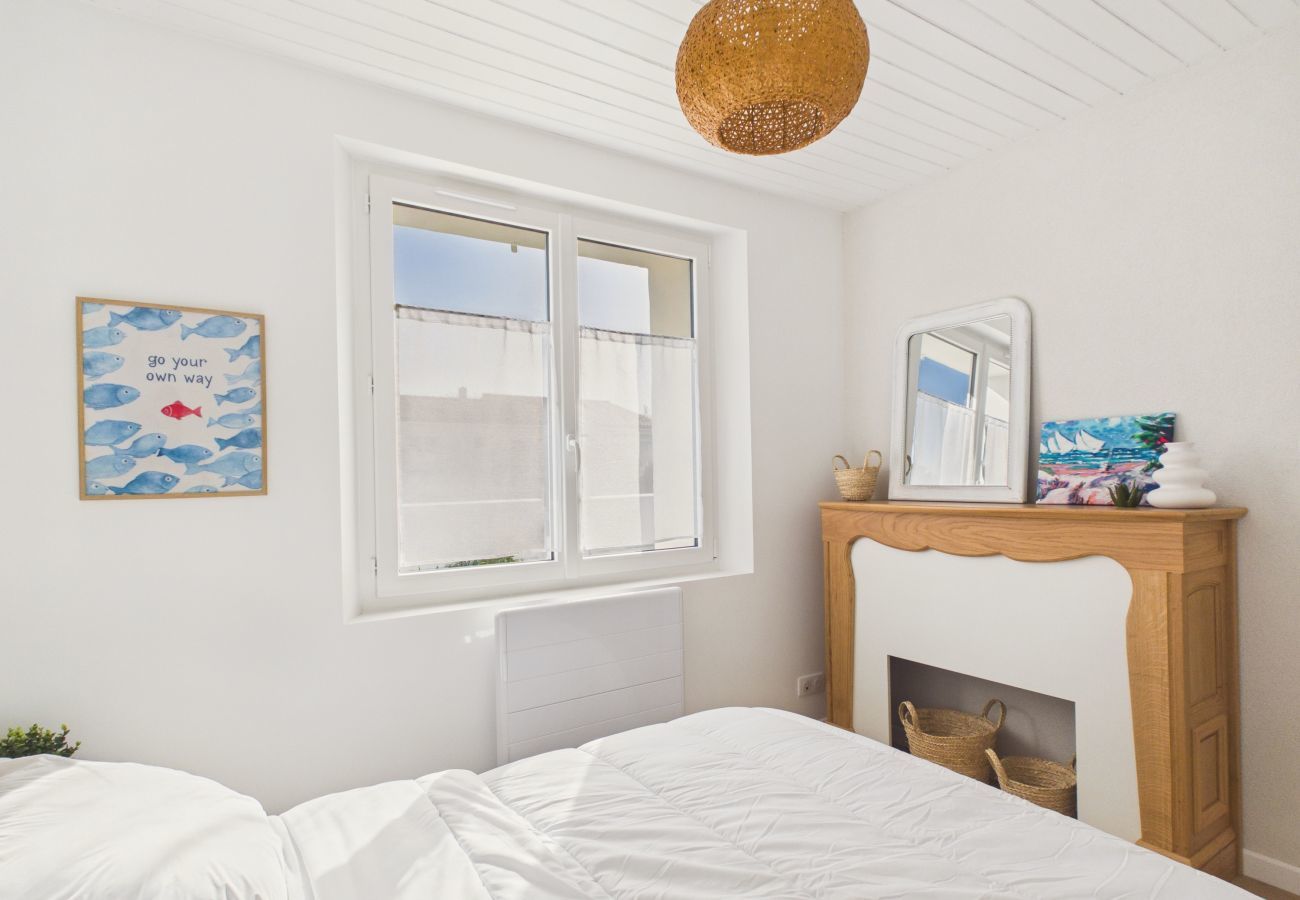 Casa en Brem-sur-Mer - Casa para 7 con jardín cerca del mar