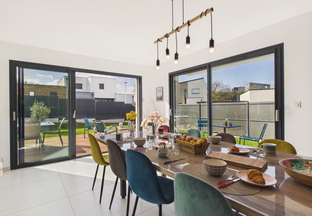 Casa en Pléneuf-Val-André - Magnífica casa nueva para 8 con jardín