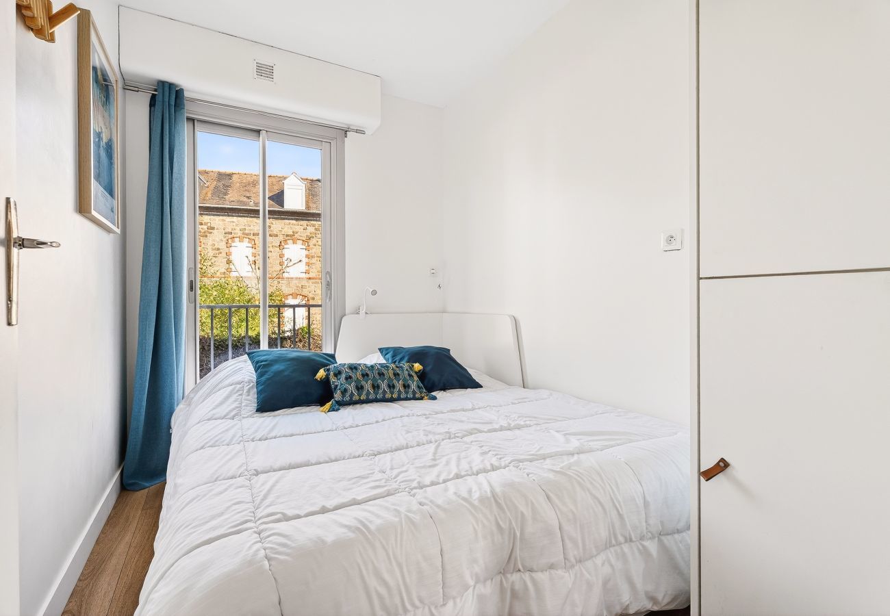 Apartamento en Dinard - Alojamiento para 4, a 500 m de la playa