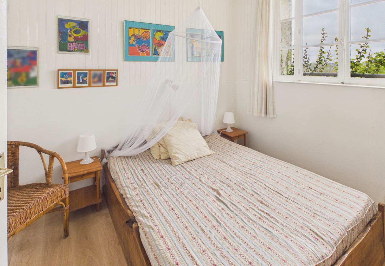 Casa rural en Fanlac - Casa típica para 11 con piscina y jardín