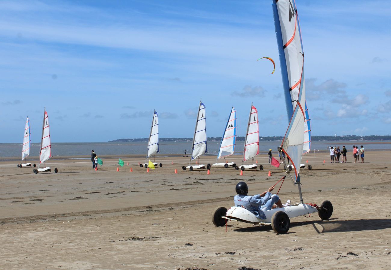 Apartamento en St-Brévin-l’Océan - Apartamento para 3 pers, a 100 m de la playa