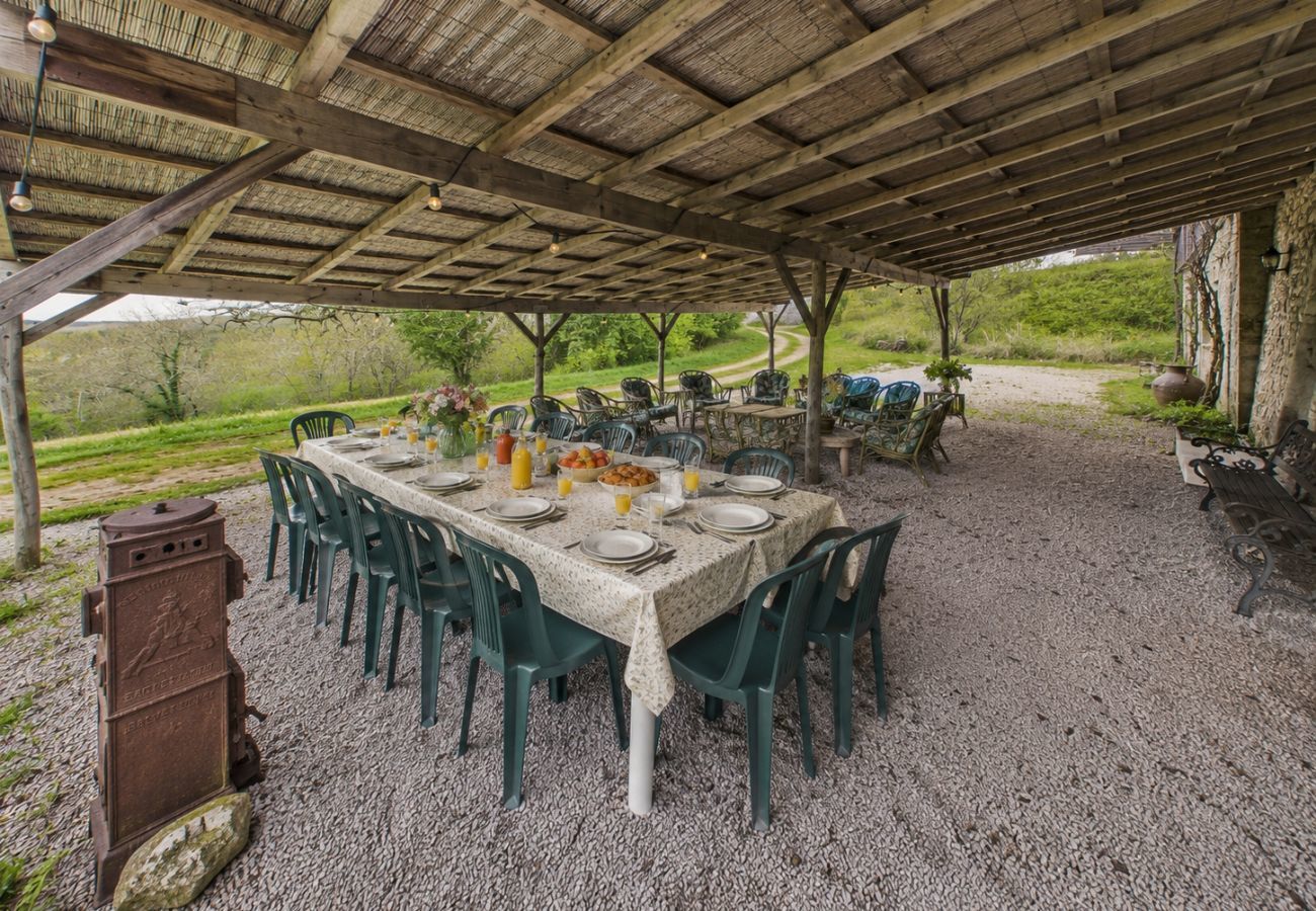 Casa rural en Fanlac - Gran casa para 9 entre naturaleza y patrimonio