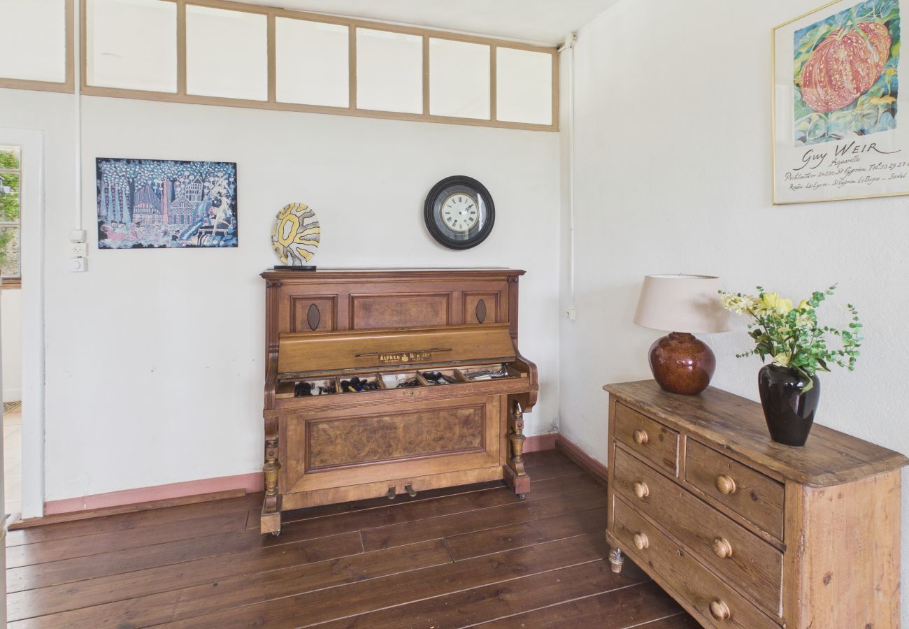 Casa rural en Fanlac - Alojamiento agradable y acogedor para 6 personas