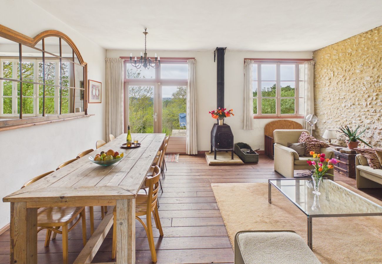 Casa rural en Fanlac - Alojamiento agradable y acogedor para 6 personas