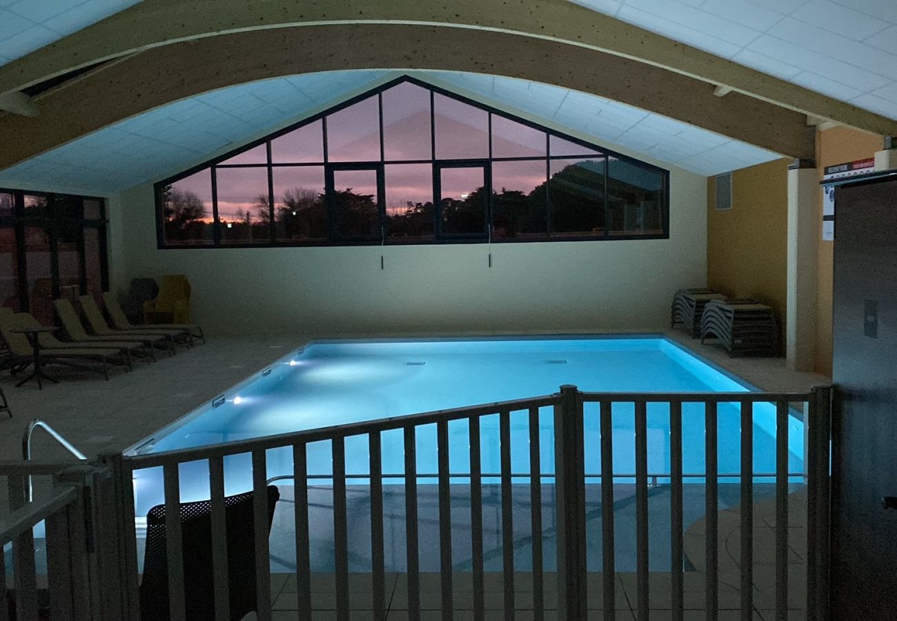Chalet en Saint-Gilles-Croix-de-Vie - Piscina climatizada compartida, alojamiento para 6