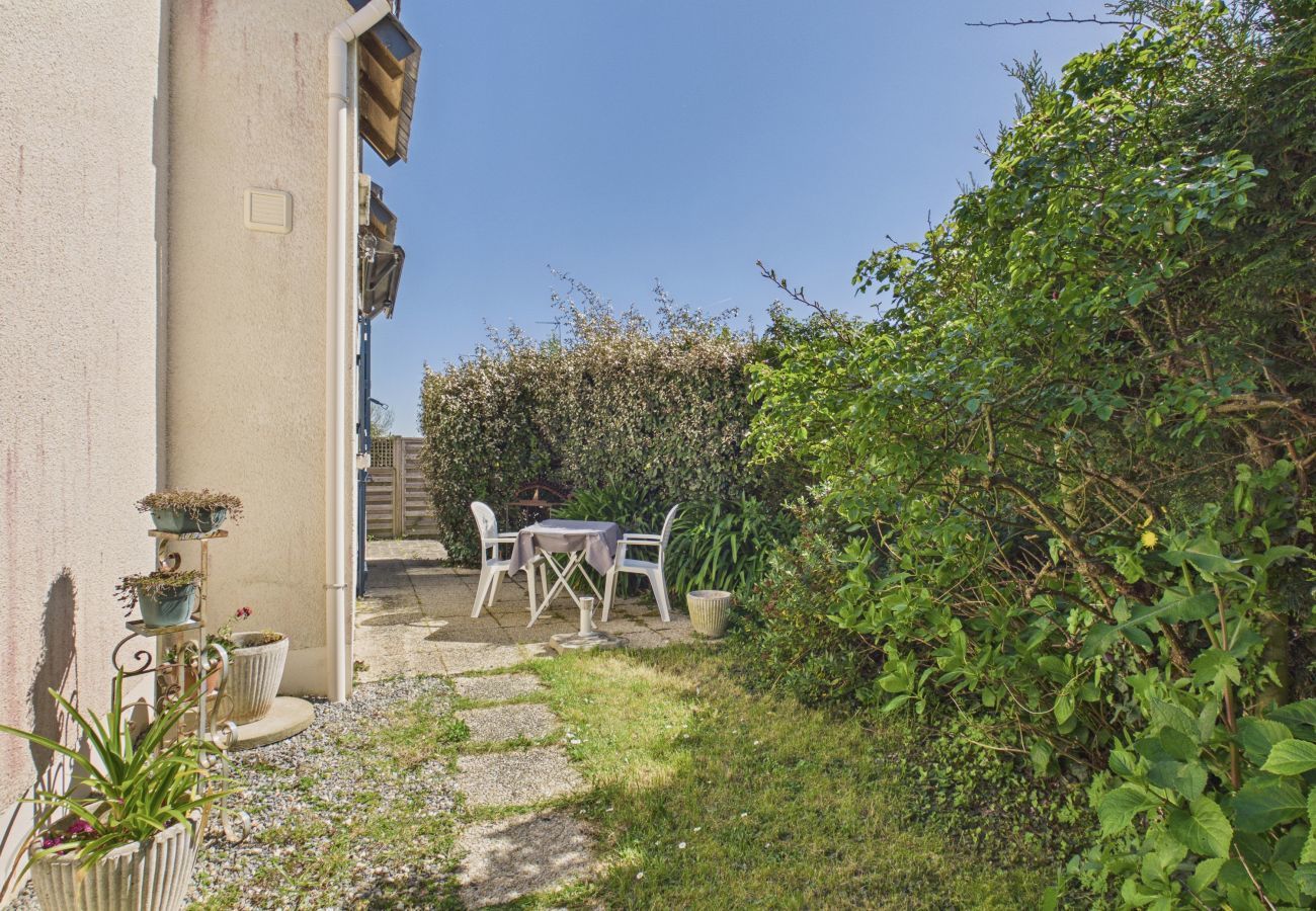 Casa en Saint-Gildas-de-Rhuys - A 600 m de la playa – Casa para 4 con jardín
