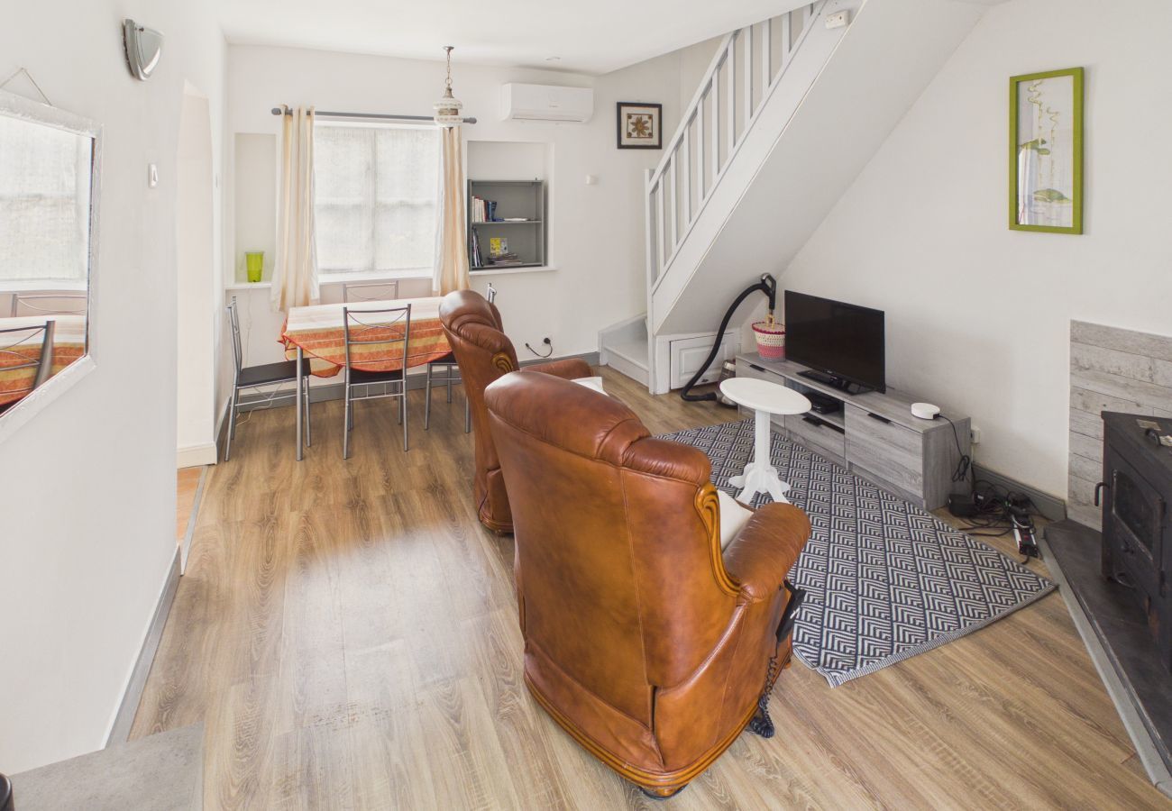 Casa en Montignac - Casa con piscina 50 m de Lascaux IV 2 pers