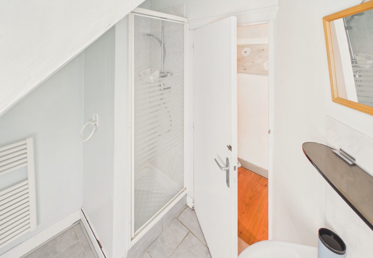 Casa en Montignac - Casa con piscina 50 m de Lascaux IV 2 pers