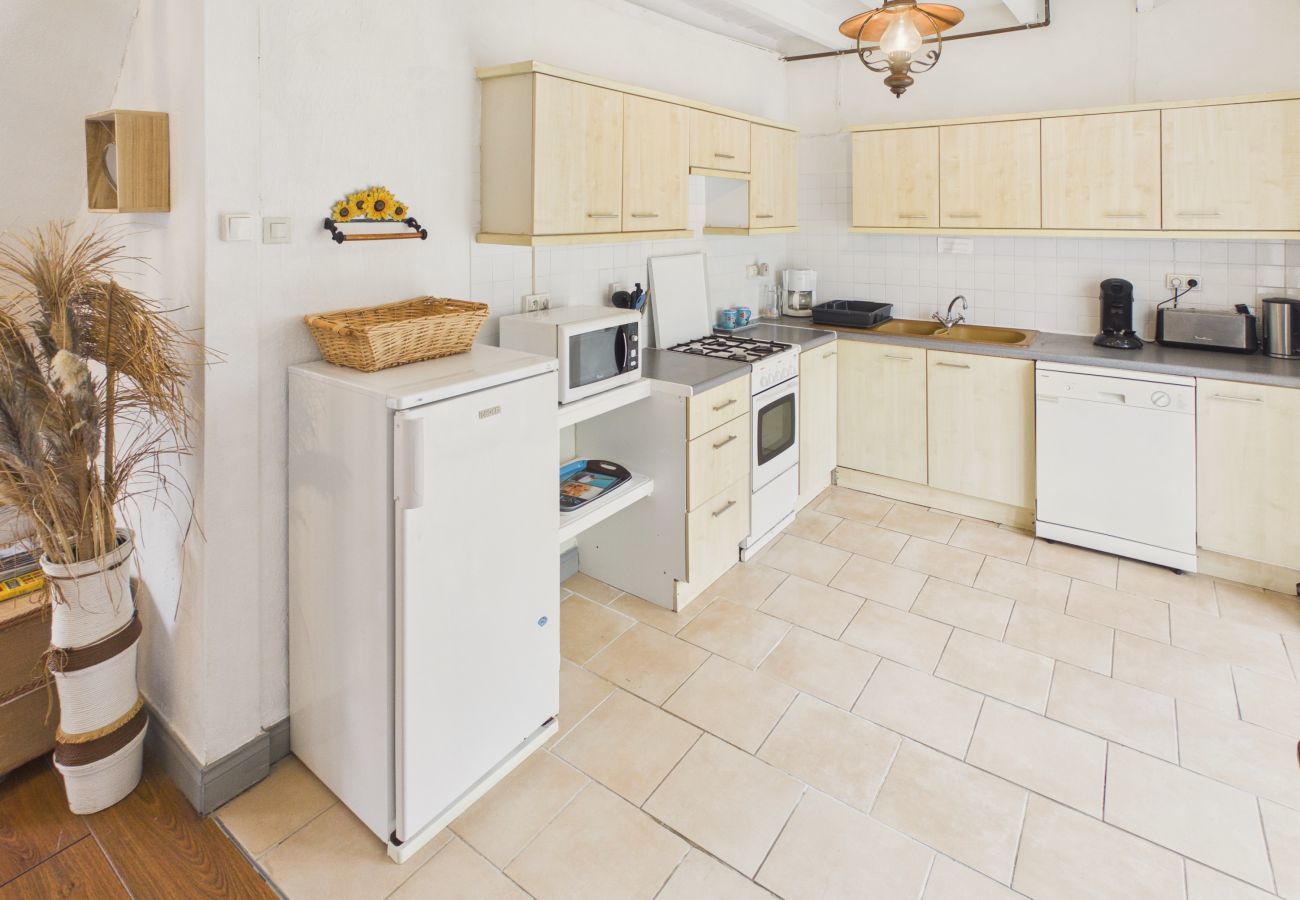 Casa en Montignac - Casa con piscina 50 m de Lascaux IV 2 pers