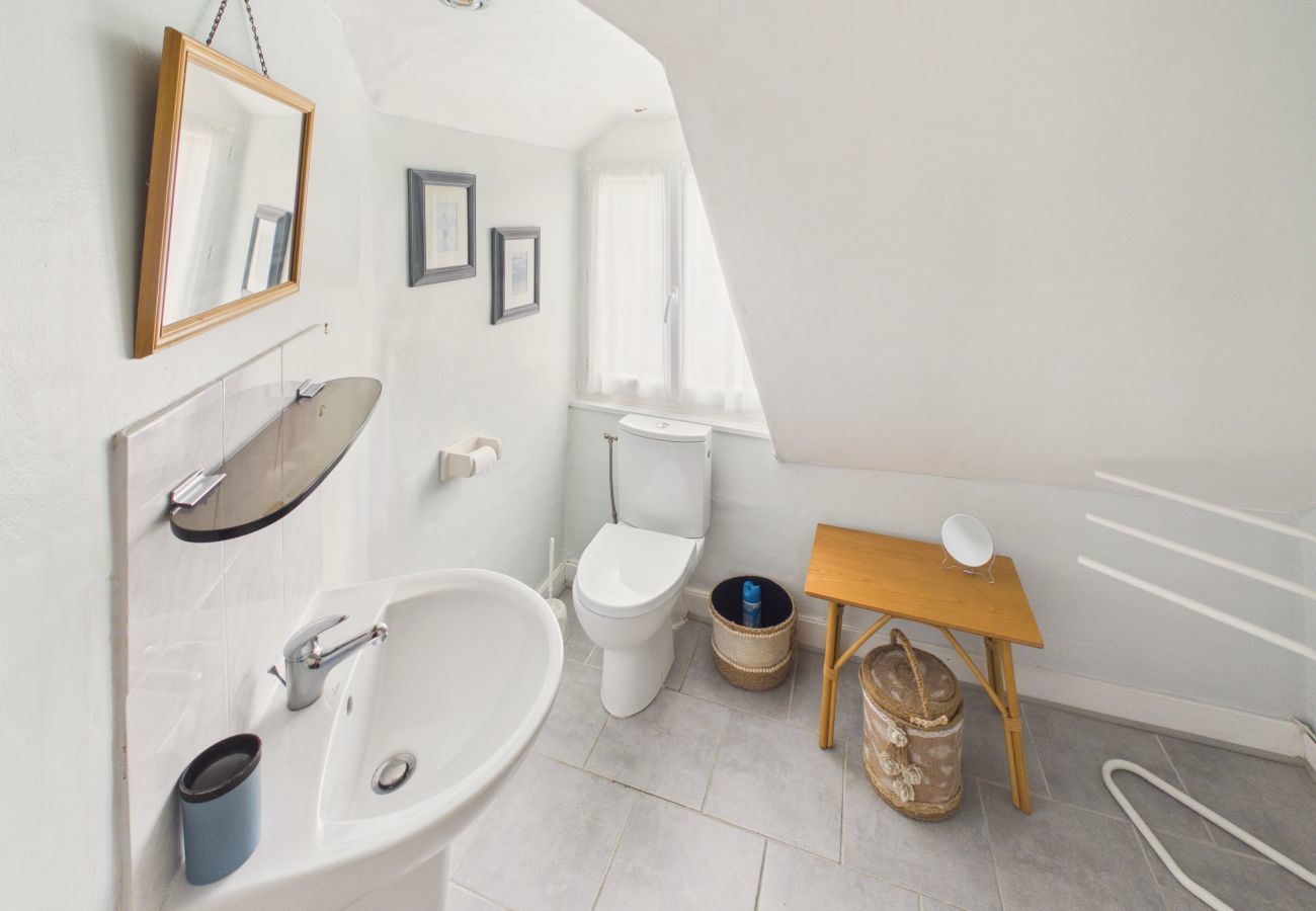 Casa en Montignac - Casa con piscina 50 m de Lascaux IV 2 pers