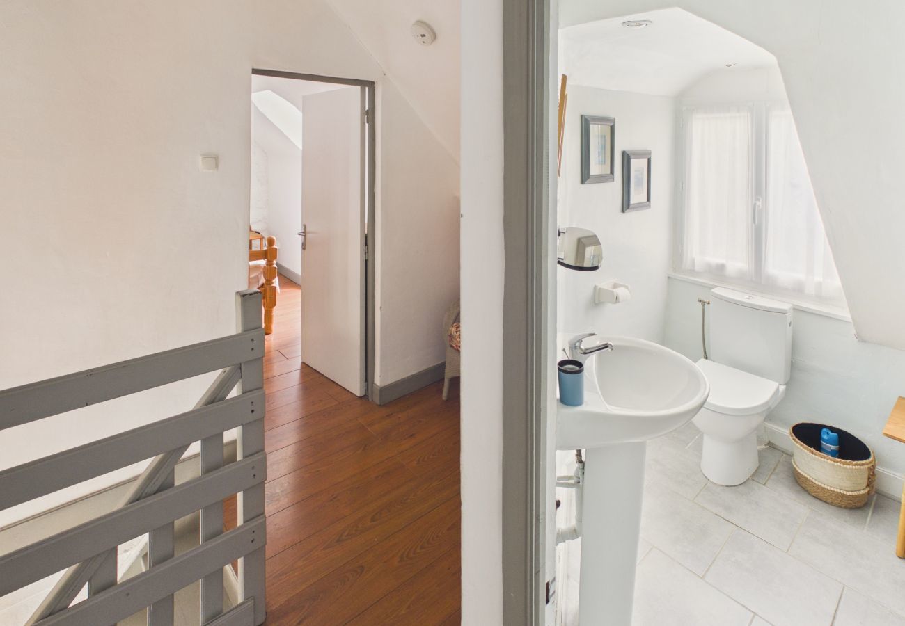 Casa en Montignac - Casa con piscina 50 m de Lascaux IV 2 pers