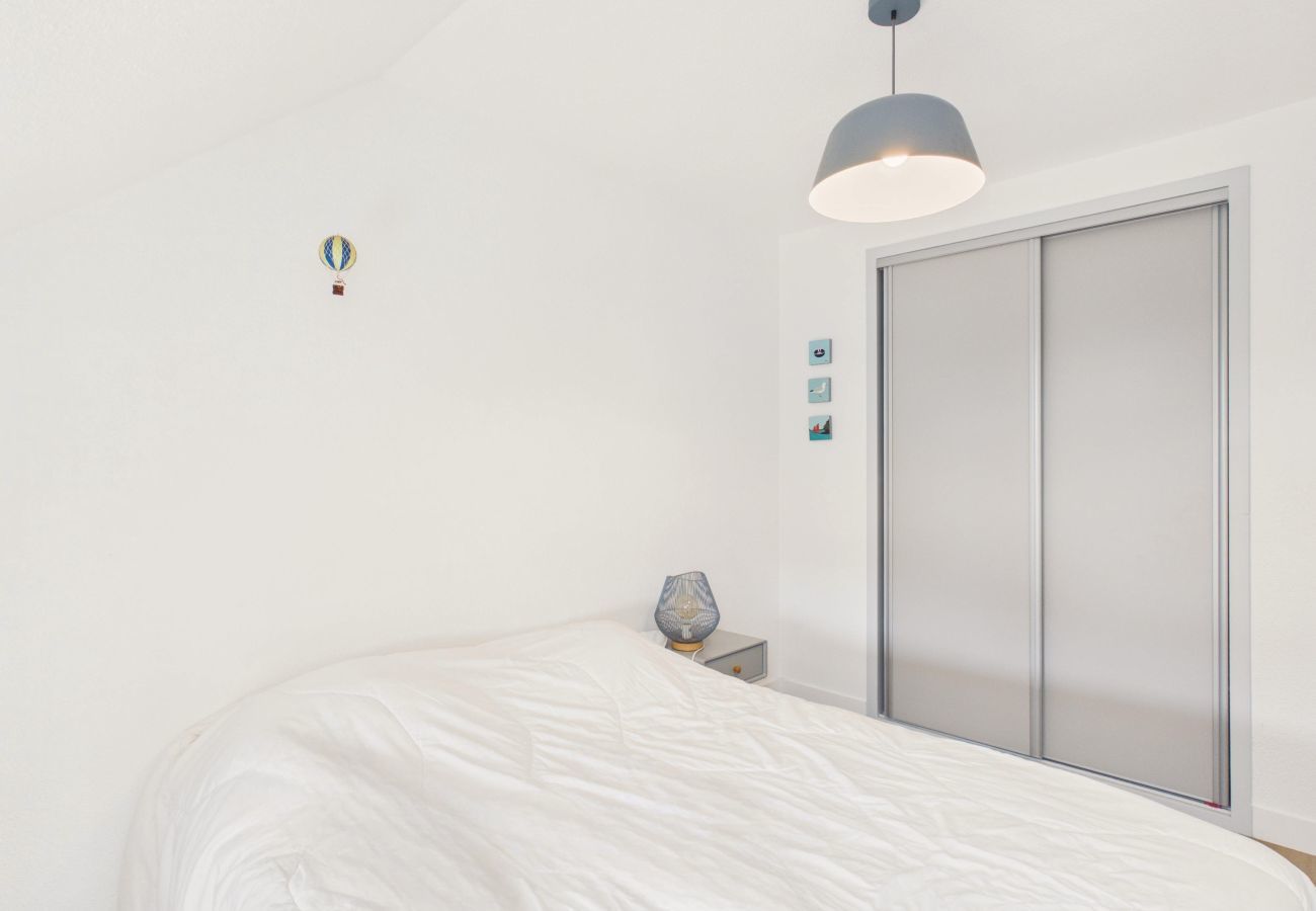 Casa en Arzon - Vistas al mar para 6 con jardín, a 150 m de la playa