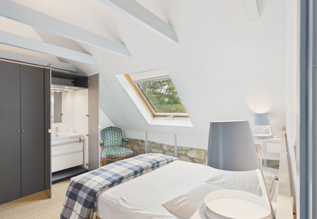 Casa adosada en Plobannalec-Lesconil - 7 adultos/1 niño - Casa con jardín