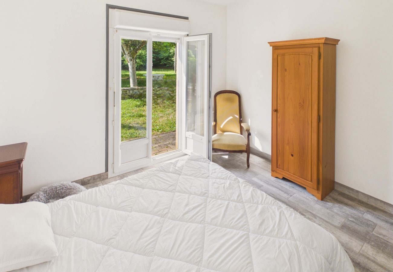 Casa en Saint-Cyprien - Casa con amplio jardín para 4 en St Cyprien