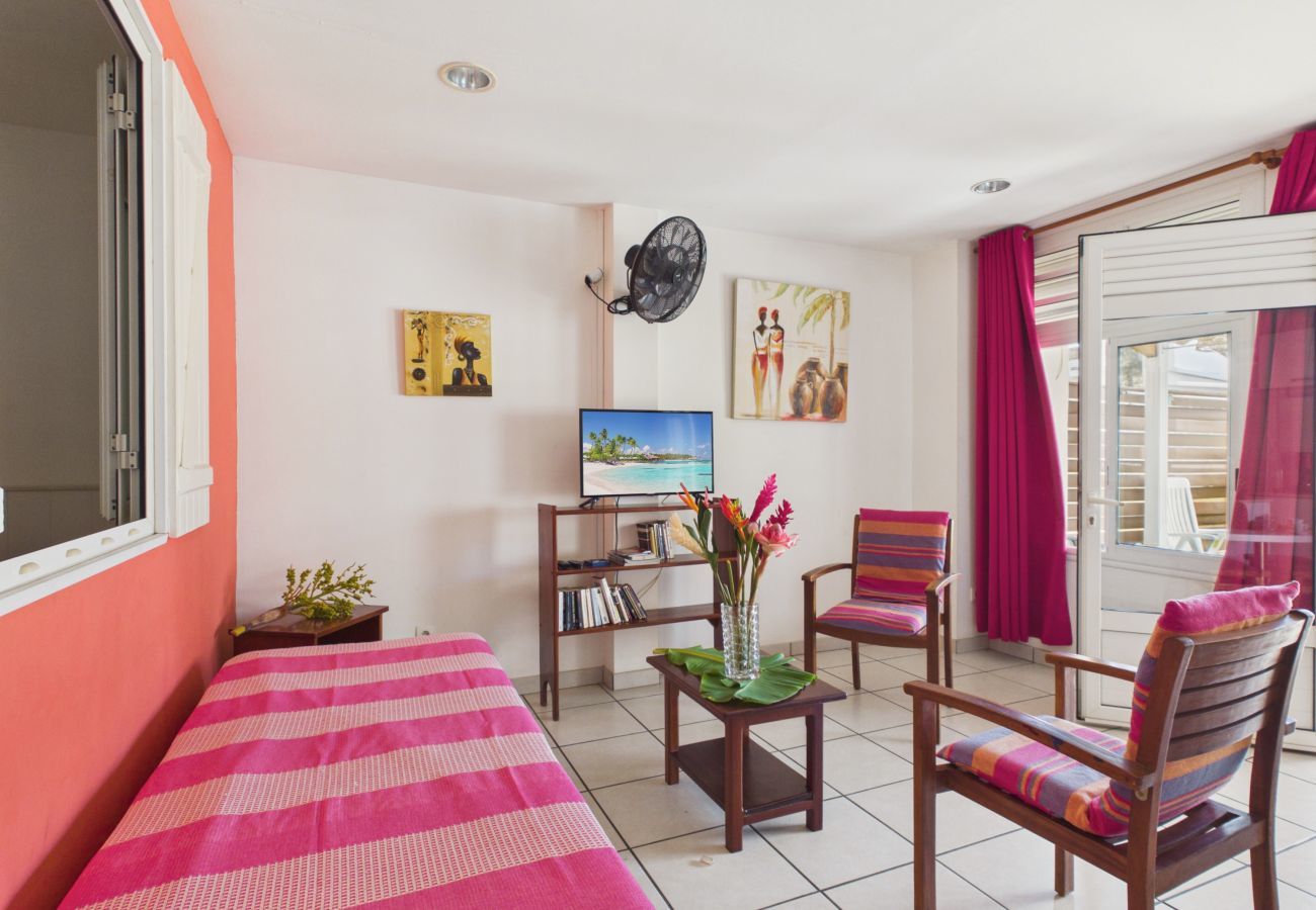 Casa en Les Anses-d´Arlet - A 100 m del mar – Casa para 3 con barbacoa