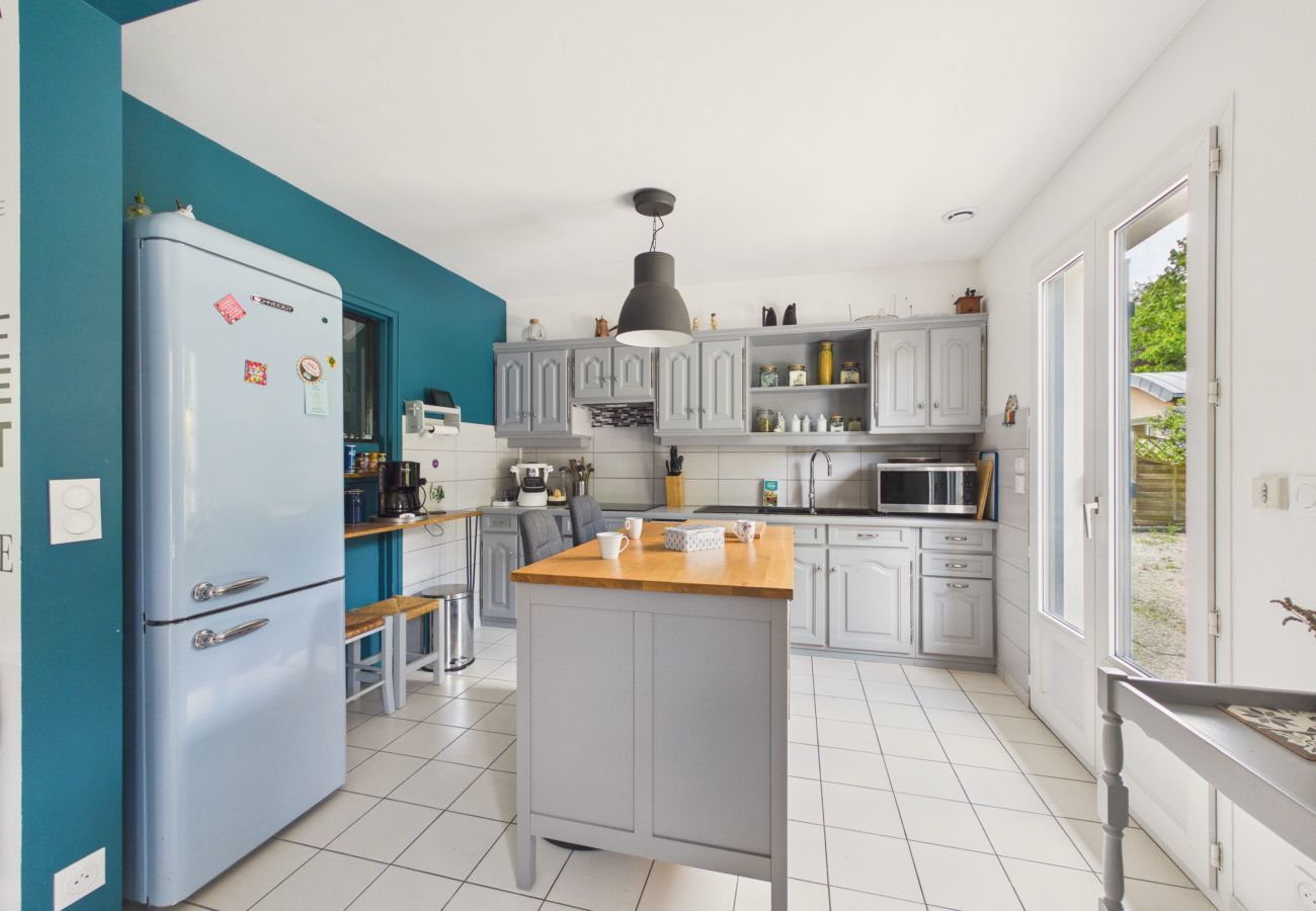 Casa en Pleuven - Casa con jardín y bbq – Ideal para 8 ad y 2 niños