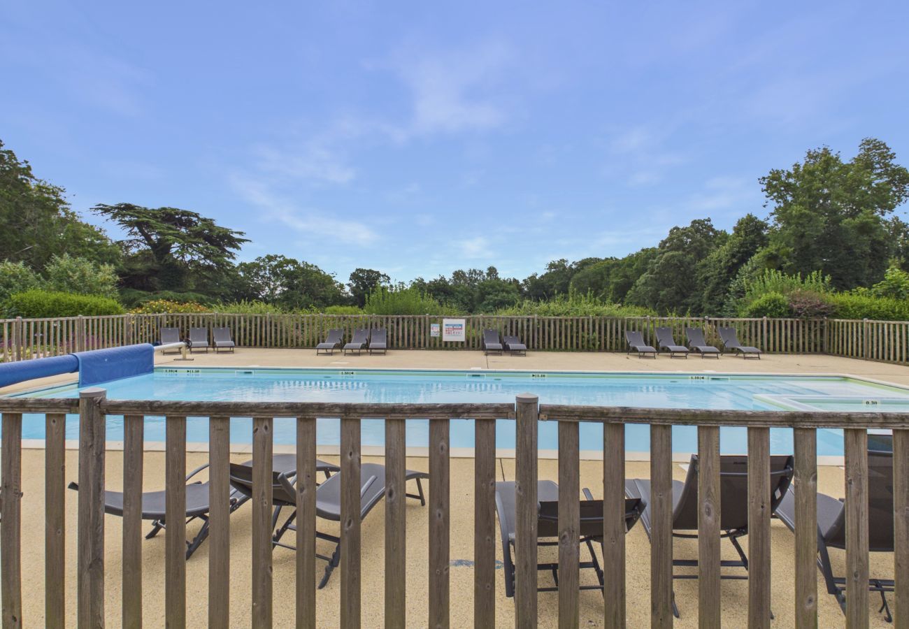 Apartamento en Baden - Apartamento en castillo con piscina – 4 personas
