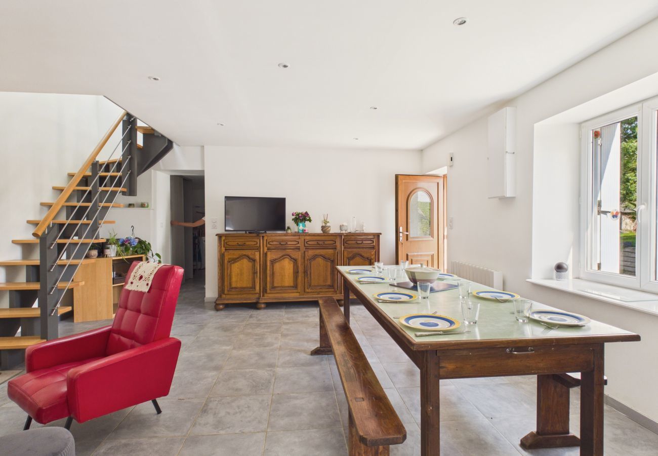 Casa en Hénansal - Casa con encanto 6 pers, gran jardín y BBQ