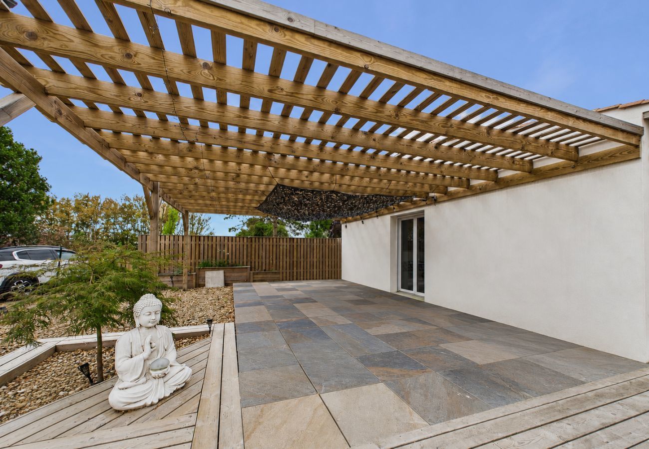 Casa en Angles - Casa con piscina y gran jardín frente a los caballos