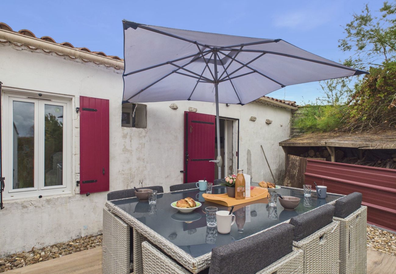 Casa en Angles - Casa con piscina y gran jardín frente a los caballos