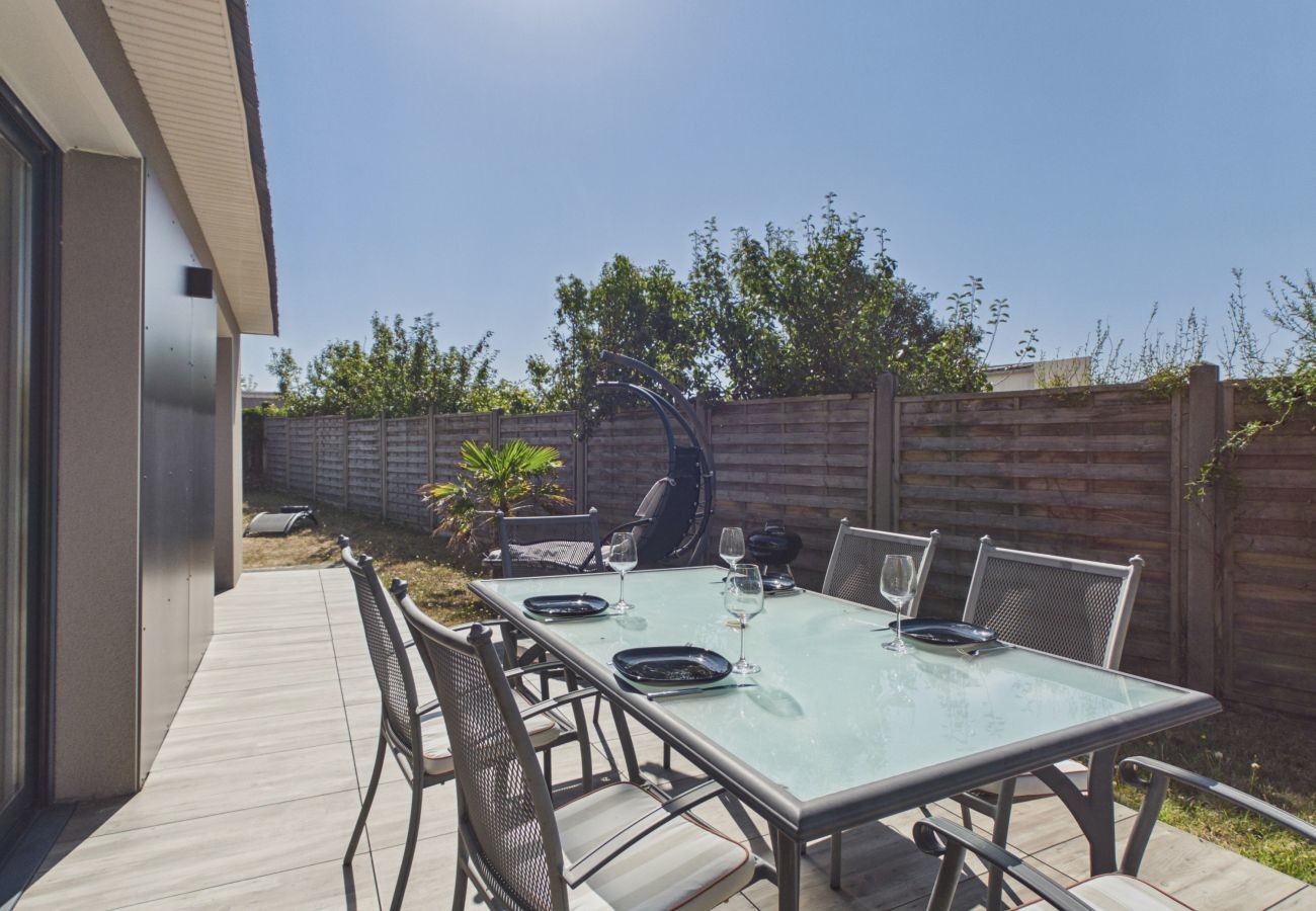 Casa en Plouguerneau - Casa para 4, Jacuzzi y jardín, playa a 200 m