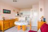 Appartement à Plobannalec-Lesconil - À 200m de la plage, appartement vue mer pour 2 Appartement à Plobannalec-Lesconil - À 200m de la plage, appartement vue mer pour 2