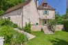 Maison à Thonac - Maison familiale de charme avec piscine - 10 pers