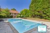 Maison à Peyzac-le-Moustier - Piscine privée - jolie maison 10 adultes 2 enfants
