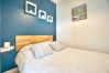 Appartement à Dinard - 700m de la plage, centre Dinard, 2 adultes 1 enfant Appartement à Dinard - 700m de la plage, centre Dinard, 2 adultes 1 enfant