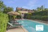 Maison à Sarlat-la-Canéda - Grande maison familiale avec piscine pour 12 