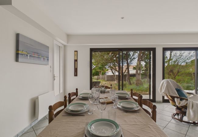 Maison à Bretignolles-sur-Mer - 150m de la plage - Maison vendéenne pour 6 Maison à Bretignolles-sur-Mer - 150m de la plage - Maison vendéenne pour 6