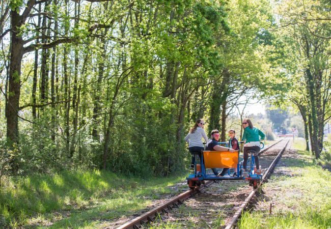 Maison mitoyenne à Commequiers - Séjour à la campagne pour 6  Maison mitoyenne à Commequiers - Séjour à la campagne pour 6