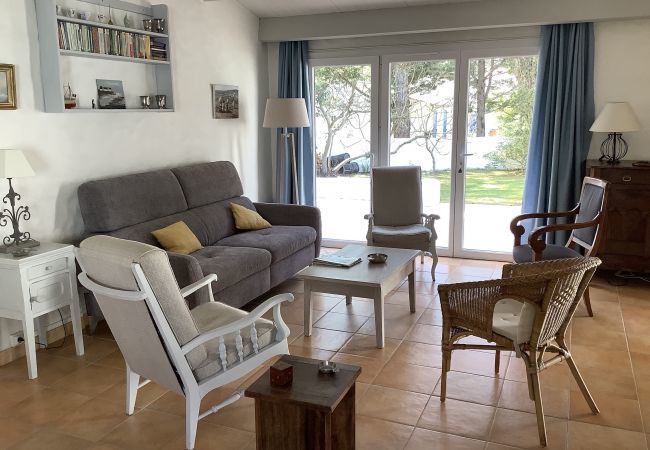 Maison à La Guérinière - Maison 4 adultes et 4 enfants - 250m de la plage Maison à La Guérinière - Maison 4 adultes et 4 enfants - 250m de la plage