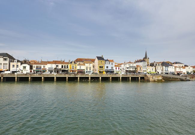 Appartement à Les Sables-d´Olonne - À 150m de la Grande Plage des Sables d'Olonne Appartement à Les Sables-d´Olonne - À 150m de la Grande Plage des Sables d'Olonne