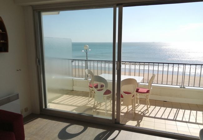 Studio à La Baule-Escoublac - Face mer - Balcon - Studio pour 4 Studio à La Baule-Escoublac - Face mer - Balcon - Studio pour 4