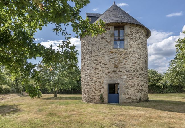 Maison à Sarzeau - Nuit insolite sur la presqu'île de Rhuys Maison à Sarzeau - Nuit insolite sur la presqu'île de Rhuys