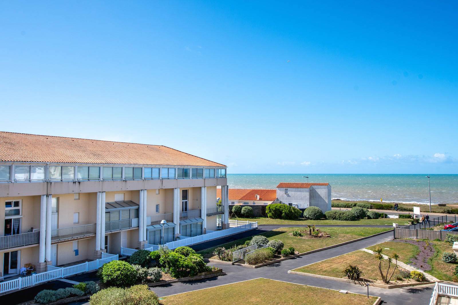  à St. Hilaire de Riez - Emplacement idéal sur la corniche pour 4