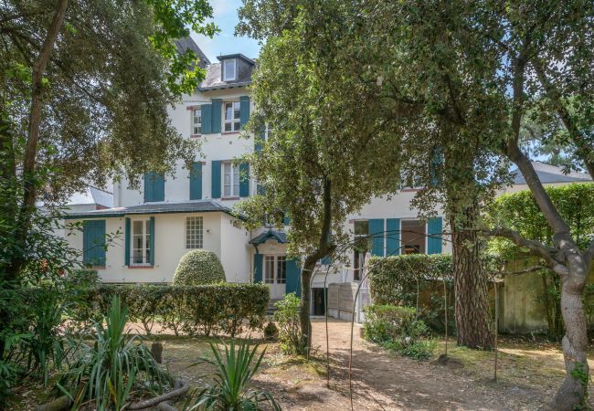 Appartement à La Baule-Escoublac - 130m de la plage ! Séjour à 4 Appartement à La Baule-Escoublac - 130m de la plage ! Séjour à 4