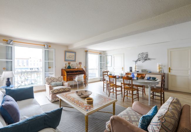 Appartement à Saint-Martin-de-Ré - Au coeur du port, vue unique, appartement pour 6