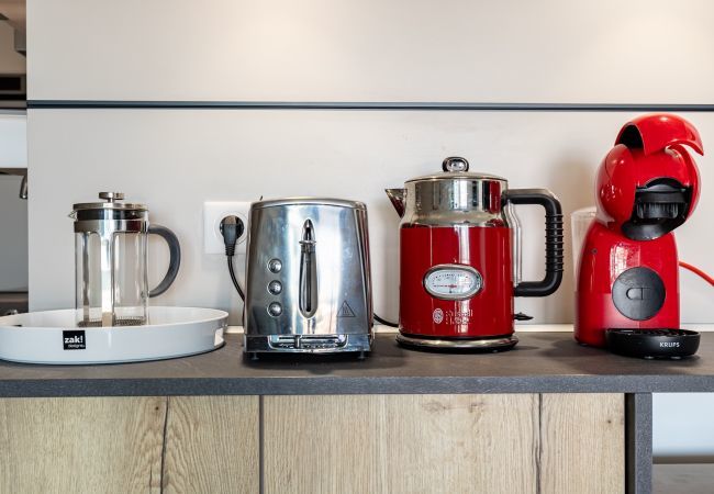 Appartement à Saint-Gilles-Croix-de-Vie - À 50m de la Grande Plage, appartement pour 4  Appartement à Saint-Gilles-Croix-de-Vie - À 50m de la Grande Plage, appartement pour 4