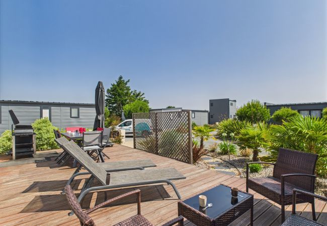 Chalet à Bretignolles-sur-Mer - Chalet climatisé pour 6- Piscine commune chauffée Chalet à Bretignolles-sur-Mer - Chalet climatisé pour 6- Piscine commune chauffée