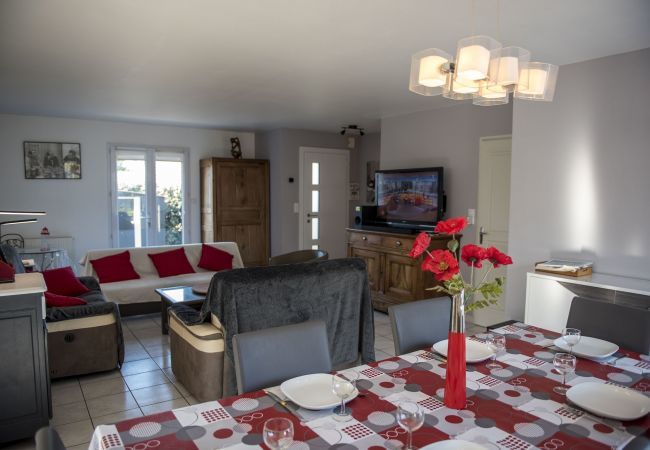 Maison à Le Fenouiller - Maison familiale pour 6 avec jardin Maison à Le Fenouiller - Maison familiale pour 6 avec jardin