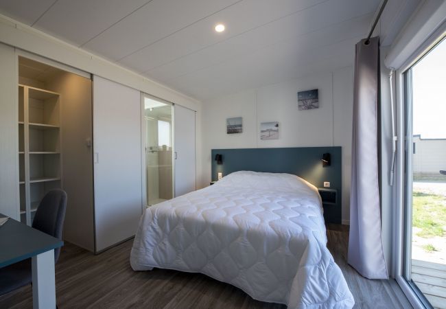 Chalet à Bretignolles-sur-Mer - Chalet pour 6 dans un domaine avec piscine Chalet à Bretignolles-sur-Mer - Chalet pour 6 dans un domaine avec piscine