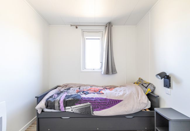 Chalet à Bretignolles-sur-Mer - Vacances à 6 dans un domaine avec piscine chauffée Chalet à Bretignolles-sur-Mer - Vacances à 6 dans un domaine avec piscine chauffée